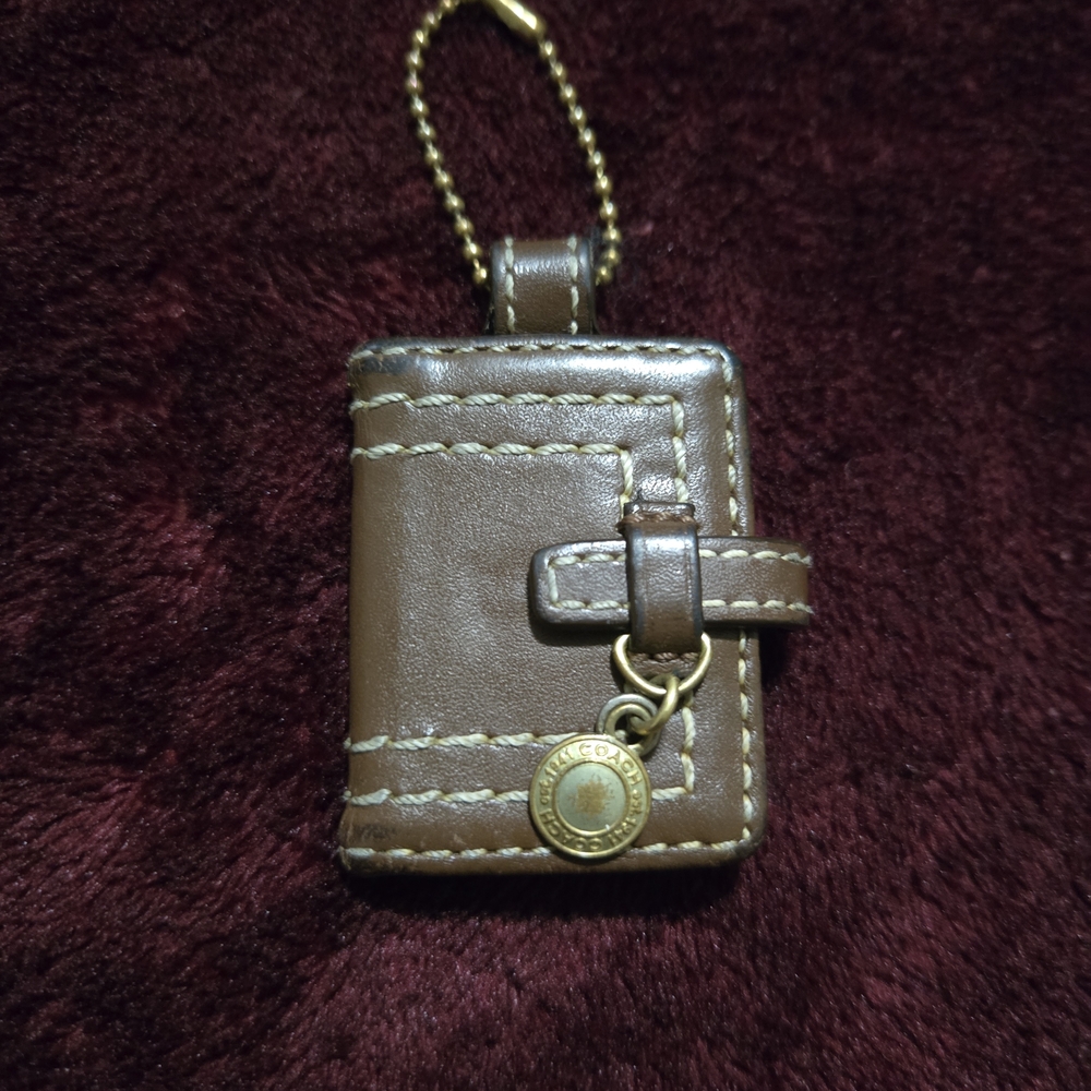 Brown Leather Keychain Wallet